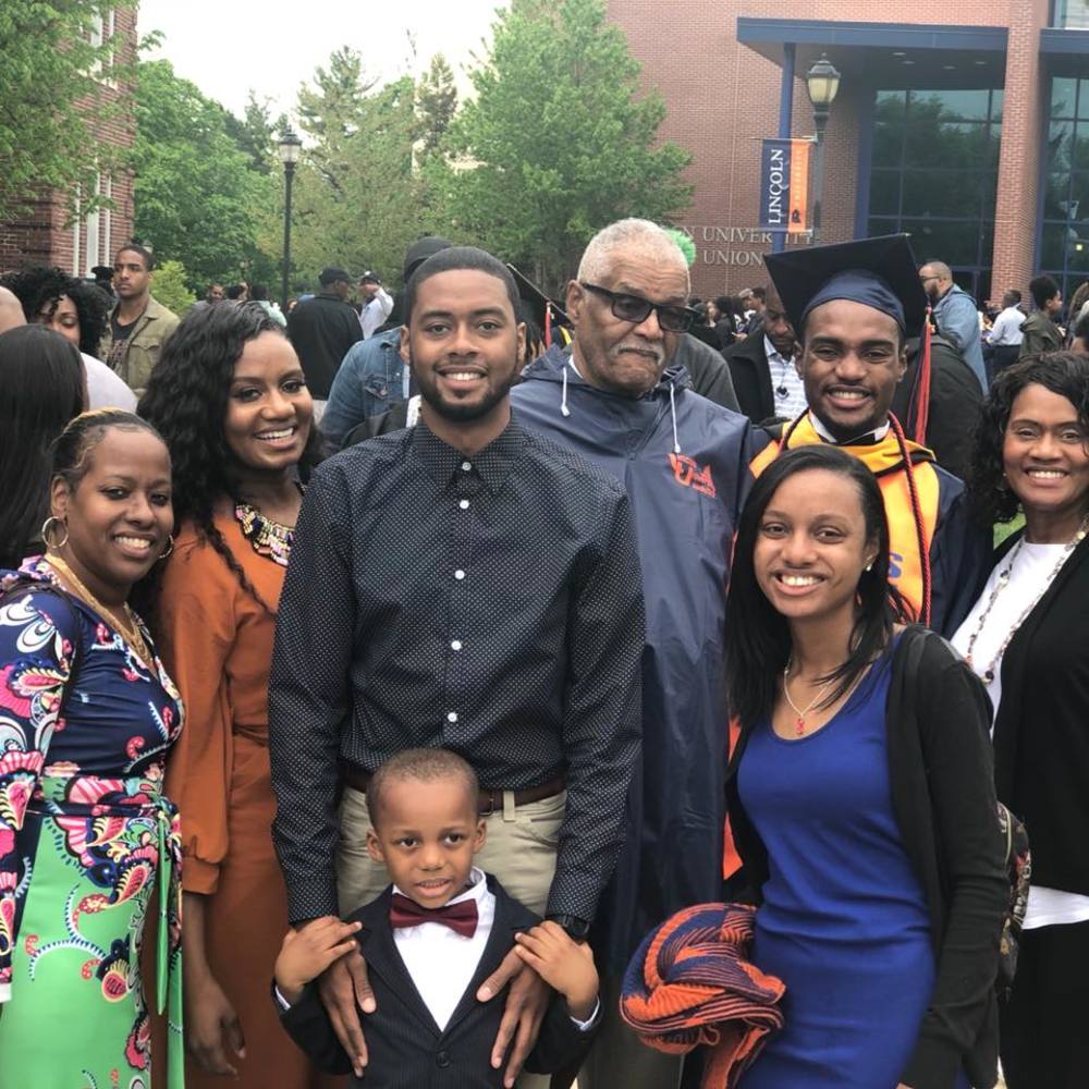 Meet your Posher, Deiondre